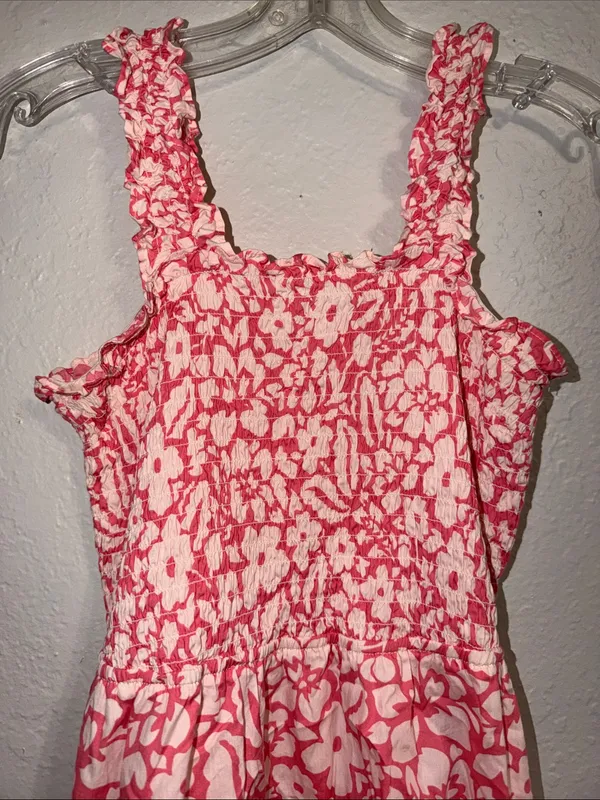 pink and white floral smocked sundress from the boutique brand Versona - Image 2