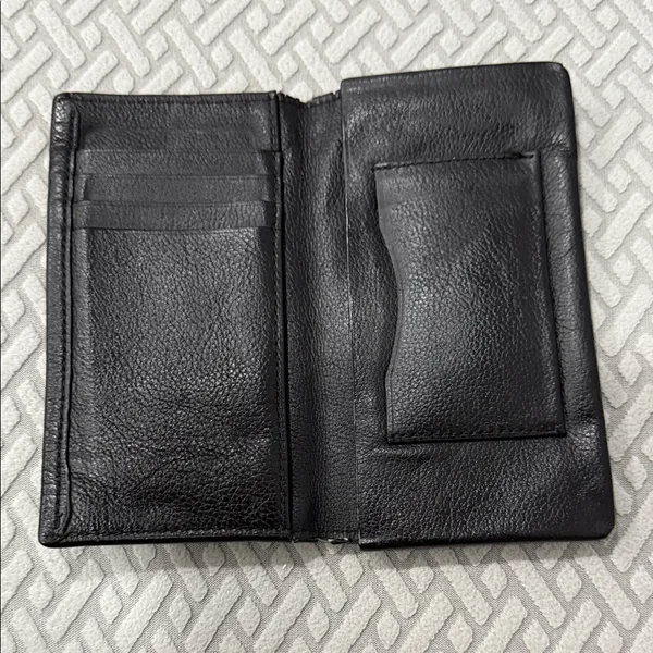 Vintage Coach Classic Black Leather wallet card holder - Image 3