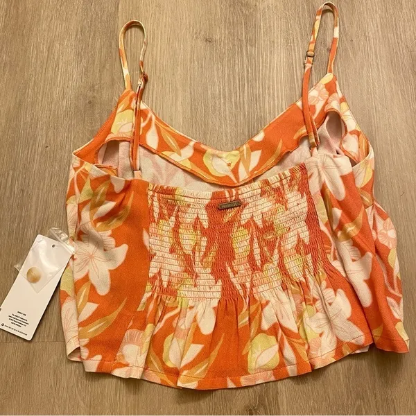Hurley NWT Lightweight Crop Top Adjustable Spaghetti Straps Smocked Back - Image 2