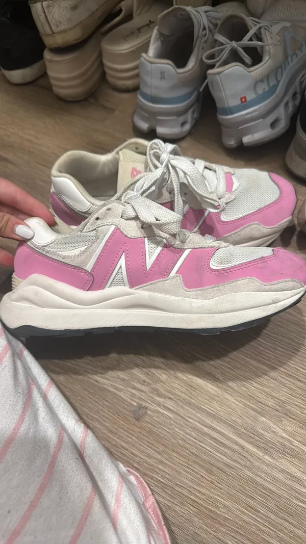 New Balance 57/40 Sneakers - Image 11