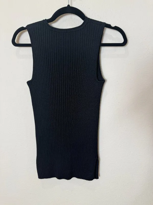 M.M. LaFleur Black Ribbed Knit Sleeveless Top Size XS - Image 5