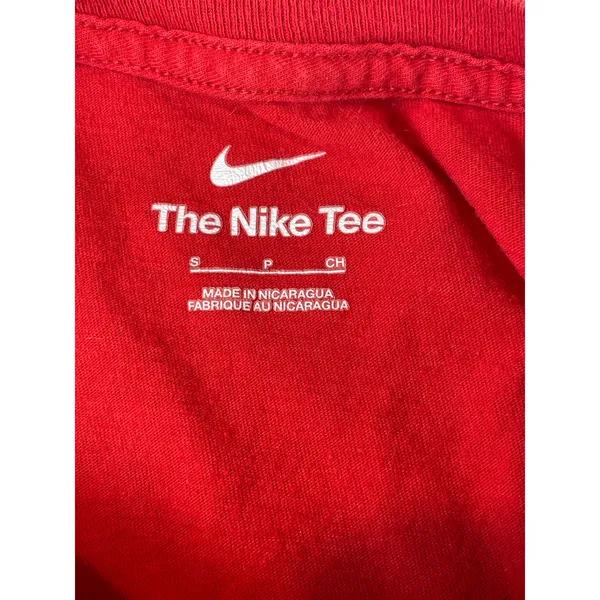 Nike Red Tee Shirt Size S Gold “Just Do It” Logo Athleisure - Image 3