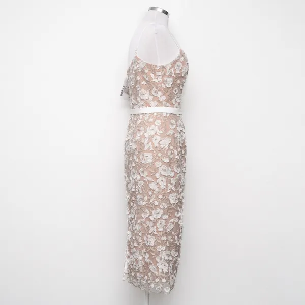 Dress The Population | Emma Embroidered Body-Con‎ Midi Dress - Image 5