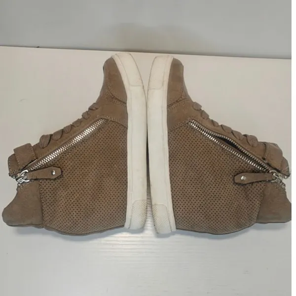 Vintage brown gray Steve Madden Wedge sneakers sz 7 - Image 5