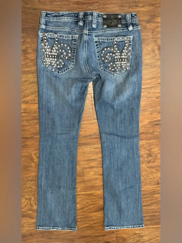Miss Me Fleur De Lis Rhinestone Bling Bootcut Jeans Y2K Western Size 29 - Image 2