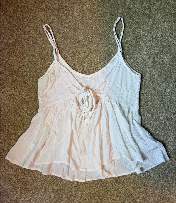 LA Hearts Flowy White Smock Front Tie Back Tank Top - Image 3