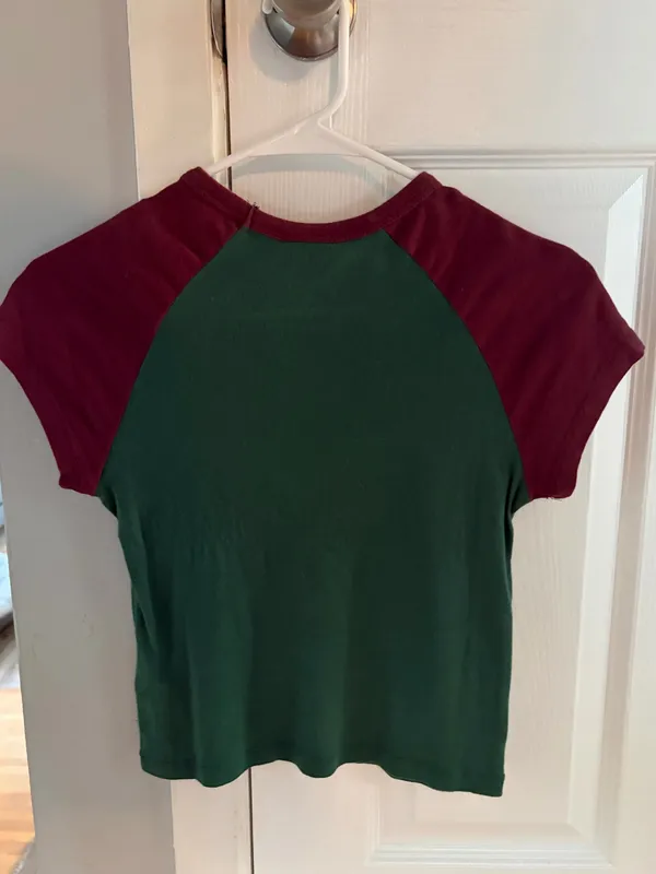 Urban Outfitters Graphic Tee - Image 4