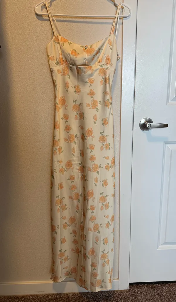 Pale Yellow Dress w/ Orange Floral Tie-back cutout - Image 3