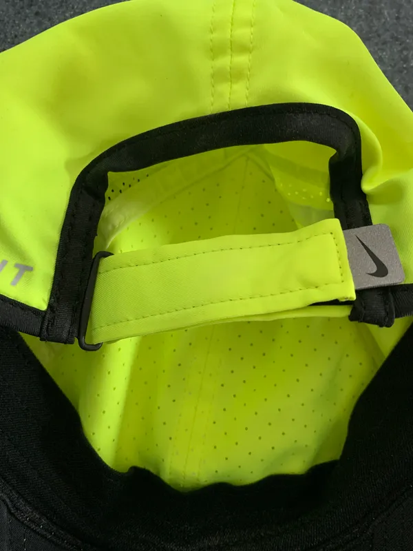 Nike Neon Featherlight Hat - Image 4