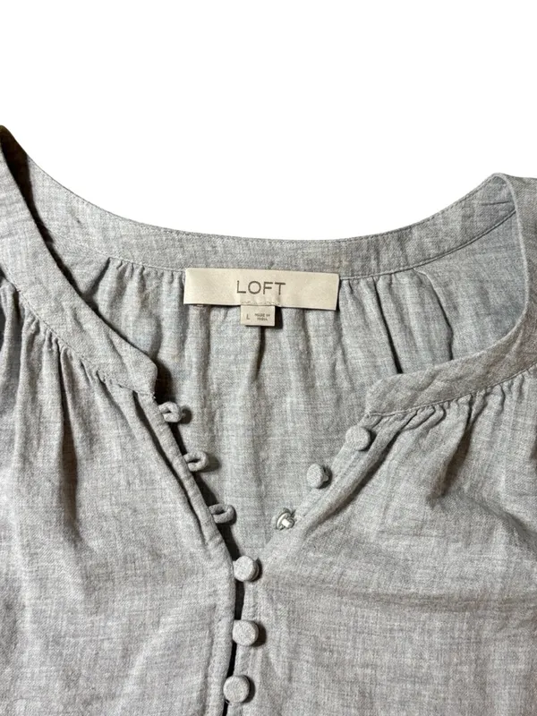 Loft Lace Shoulder Blouse Gray size Large - Image 2