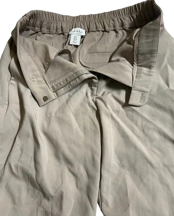 Nicole Miller Beige/Tan Shorts - Image 3