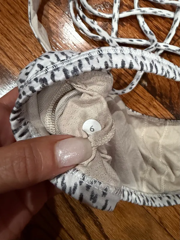 Lululemon Sports Bra - Image 6