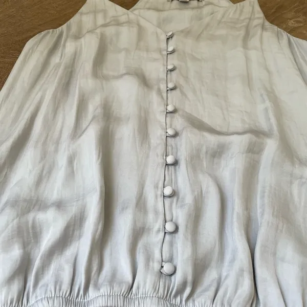 Dolan Sleeveless Blouse Top Light Blue Button Front FLAWS ~ Women’s Size M - Image 4