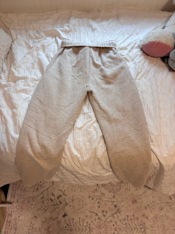Amazon Sweatpants - Image 2