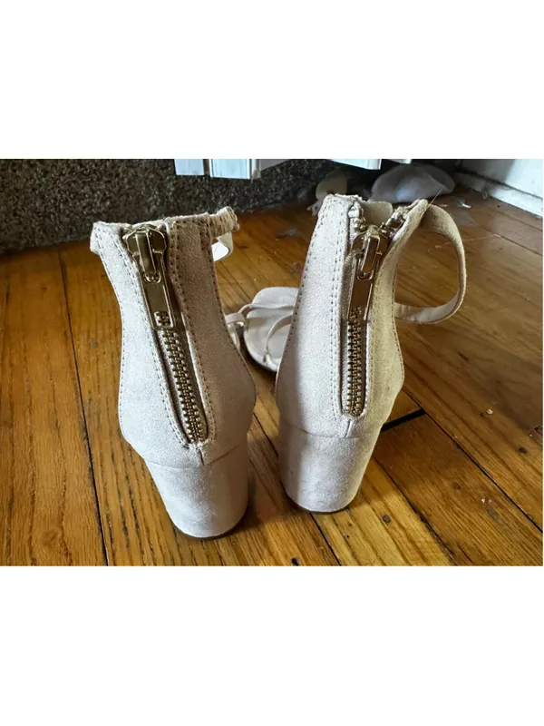 Altar'd State Strappy Block Heel Sandals Nude Beige Faux Suede Back Zip 7.5 - Image 5