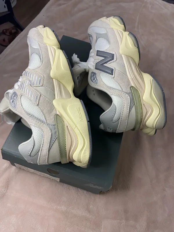 New Balance 9060 Sneakers Women’s shoes size 6.5 - Image 7