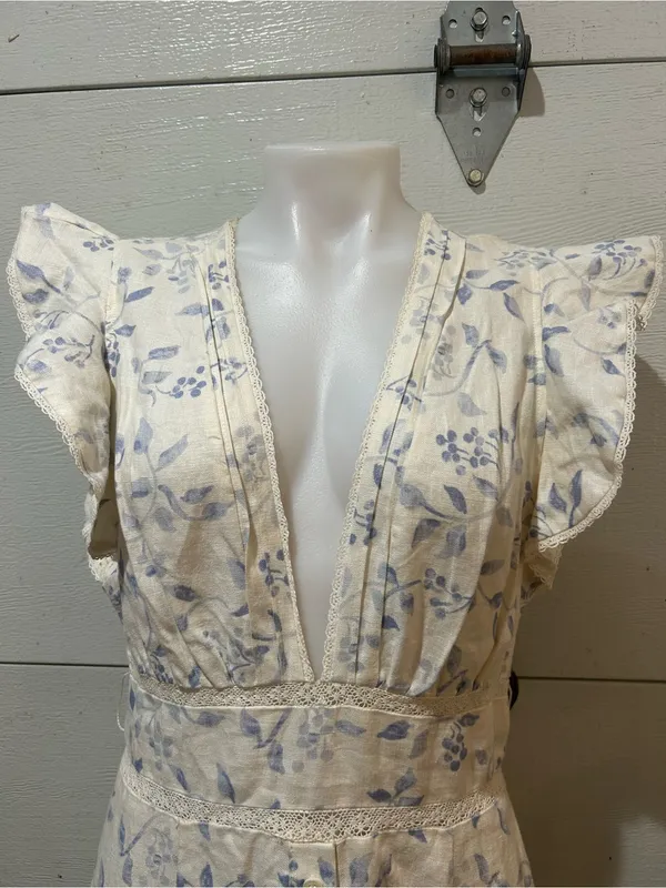 Reformation Ivory Maxi Dress with Lavender Floral Print - Image 3