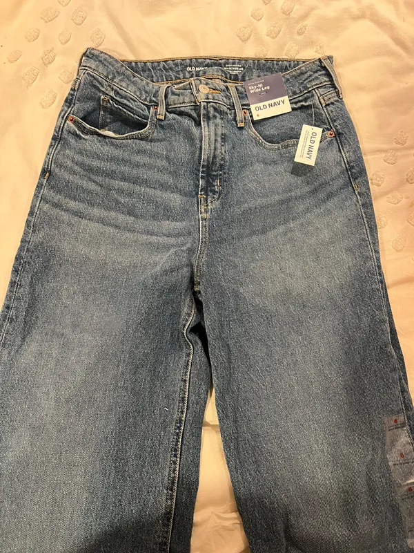 Old Navy High Rise Wide Leg Jeans - Image 2