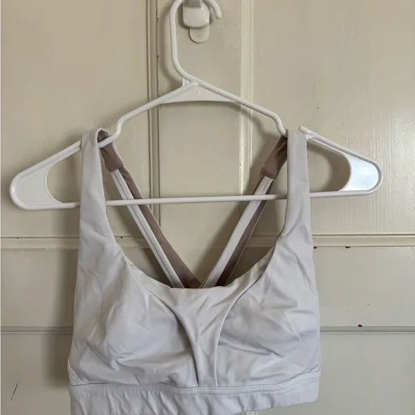 Lululemon white‎ Stash it All bra size 6 - Image 2