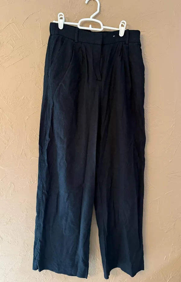 Abercrombie and Finch black pants - Image 2