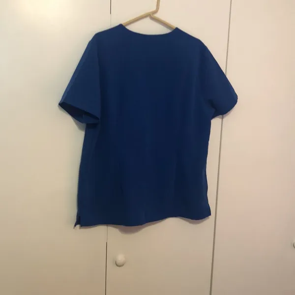 Figs Casma 3 pocket Technical Collection Women’s Size XL Winning Blue Scrub Top - Image 5