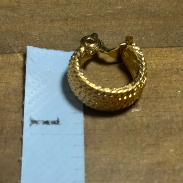 Vintage Monet gold tone textured clip on hoop earrings - Image 5
