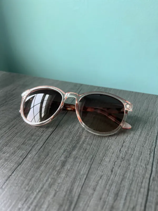 Sunglasses - Image 3