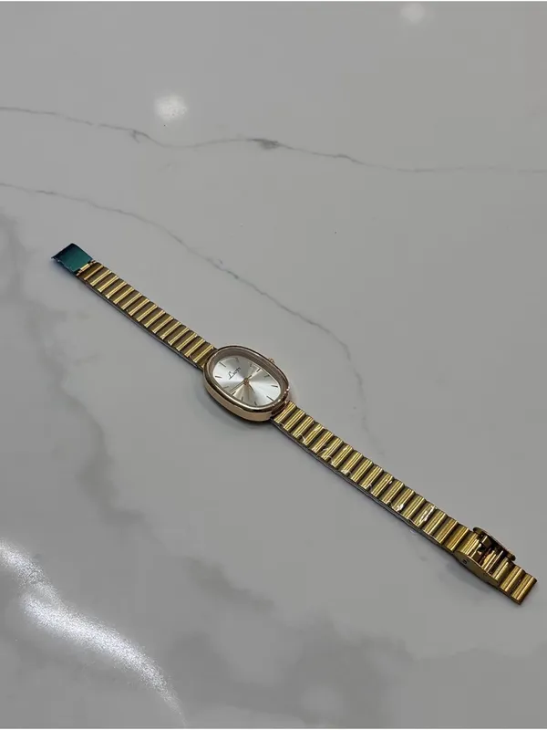 Gold Tone Oval Bracelet Watch - Classic Minimalist - Image 2
