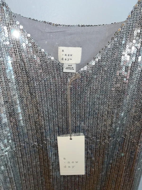 Silver Sequin Dress Size XS - Image 2