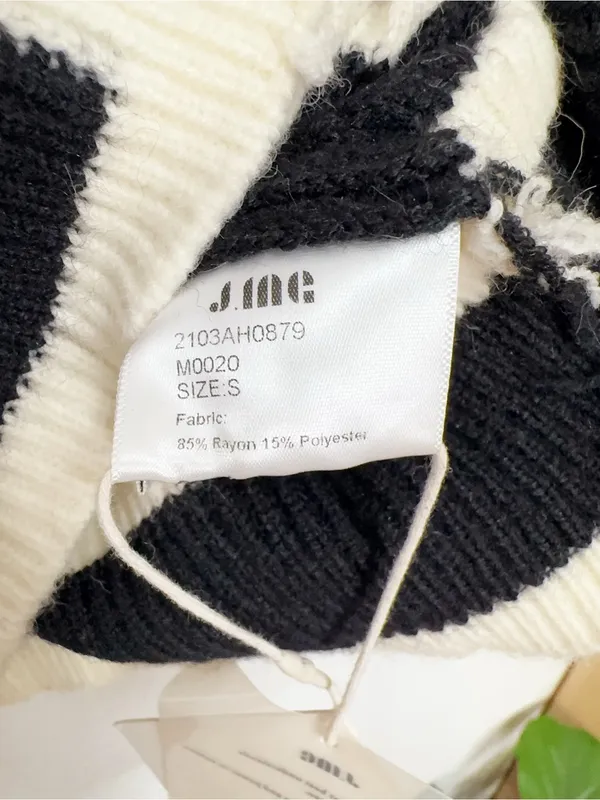 J.ING Black White Contrast Trim Boucle Knit Pearl Button Cardigan Sweater - Image 9