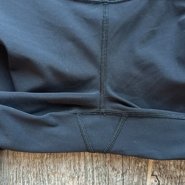 Lululemon leggings size 8 black full length - Image 6