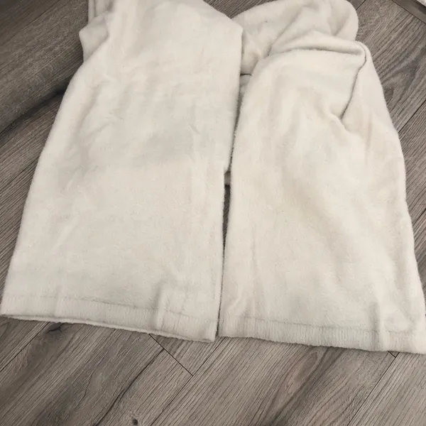 Amanda Uprichard Charlett Cozy Pant Ivory Off White Furry Fuzzy Pants Medium - Image 13