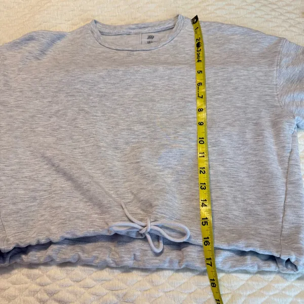 All in Motion Gray Cropped Sweatshirt Size XS Thumbholes Tie Hem Comfy - Image 8