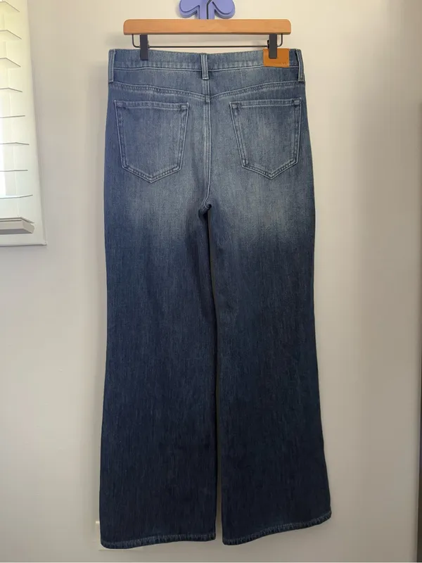 Evereve 31 Wide Leg Trouser Jeans Dark Wash Medium Relaxed - Image 3