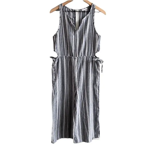 Lucca Couture Urban Outfitters Kendall Striped Cropped Jumpsuit Romper Small - Image 4