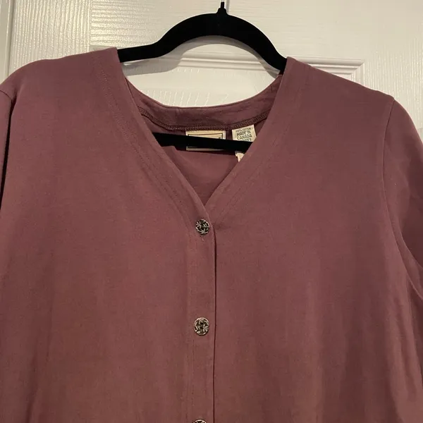 L.L. Bean Size MP Plum V Neck Silver Button Long Sleeve Soft Cotton Cardigan - Image 5