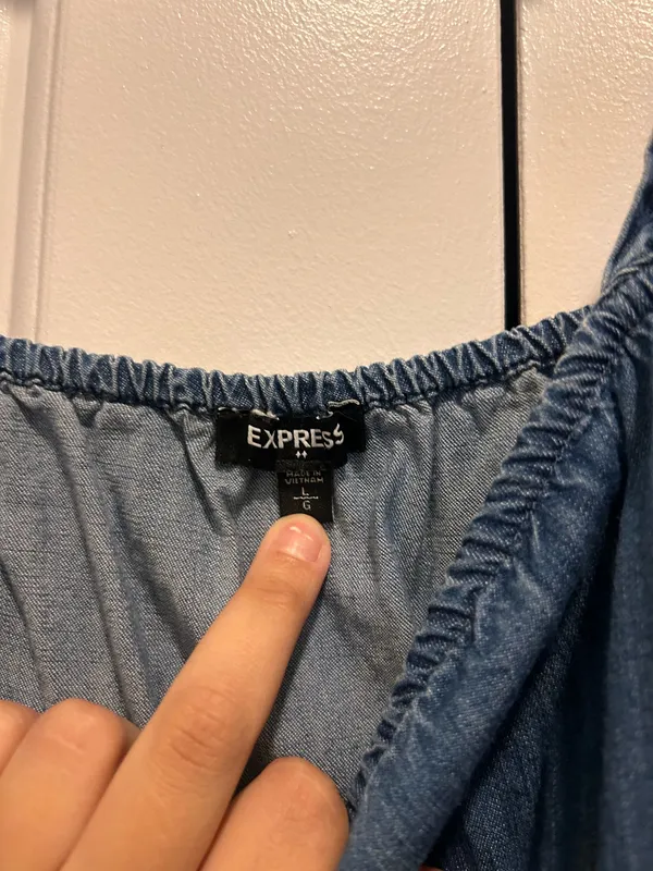 Express denim short jumpsuit - Image 4