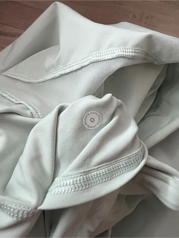 Lululemon Play Off The Pleats Light Mint Athletic Woman’s Skort size 0 - Image 7