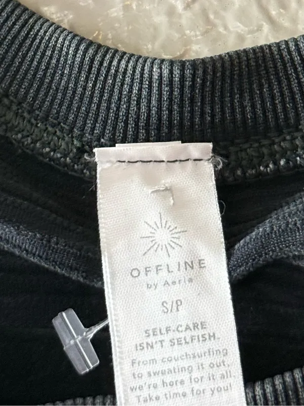 Aerie OFFLINE S True Black Seamless Ribbed Cropped Tee Gym Athleisure Top Lounge - Image 6