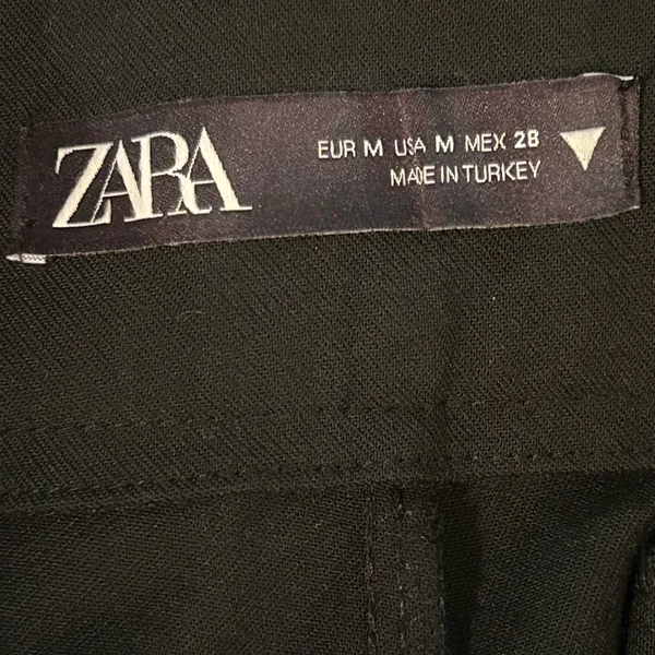 Zara Women's Black Straight Leg Pleated Suit Pants - Image 4