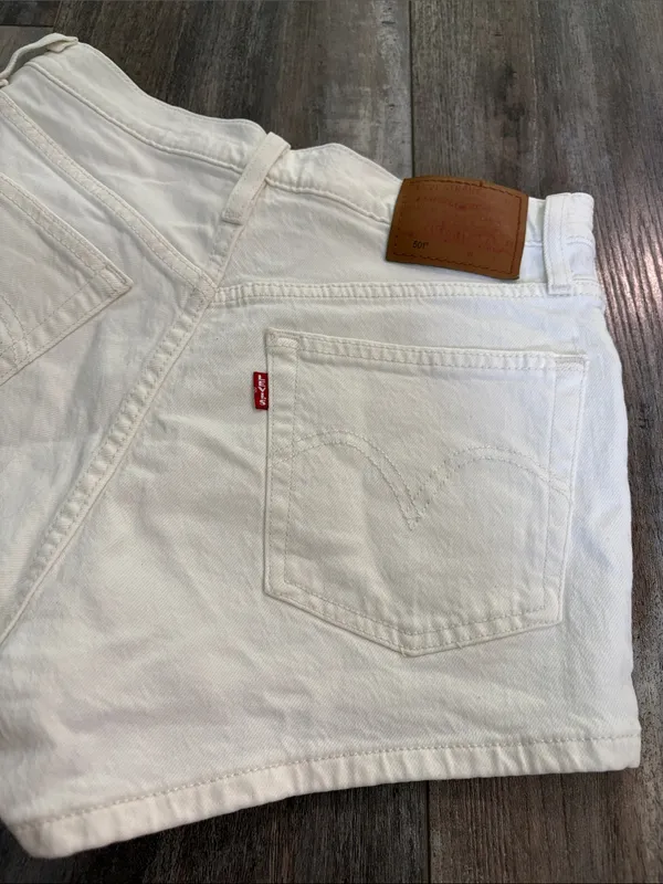 Levi's 501 White High-Rise Denim Jean Shorts - Image 3