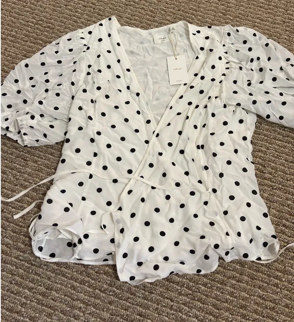 Aritzia Wilfred Wrap Blouse - Image 2