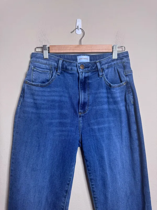 Driftwood Stella Classic Straight Jeans - Image 5
