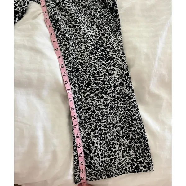 Maeve by Anthropologie casual pants black and white floral print kick flare - Image 6