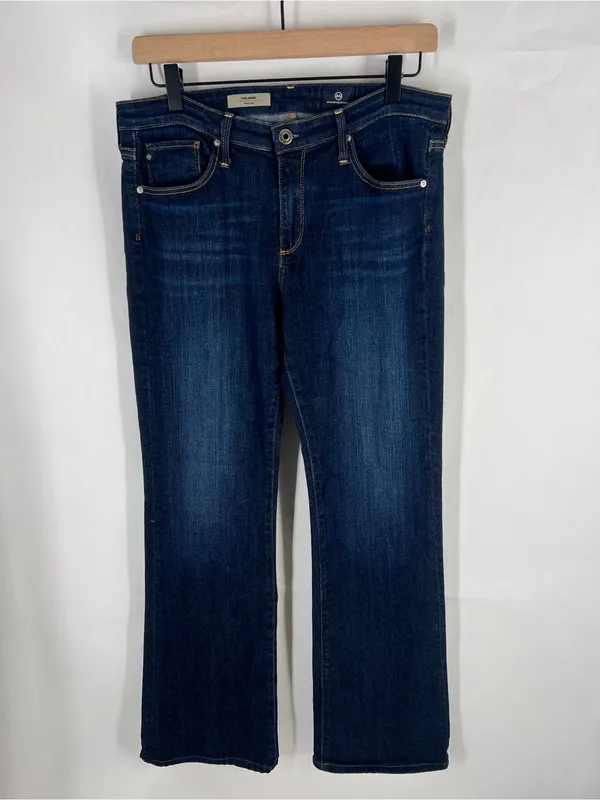 AG Adriano Goldschmied The Angel Boot Cut Jeans Dark Wash Size 30R - Image 2