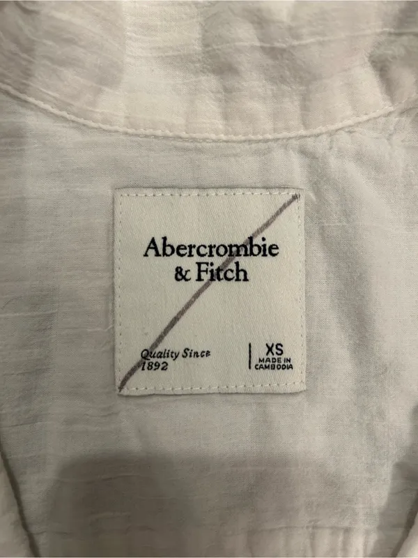 Abercrombie and Fitch Women’s Button-Down Tank - Image 4