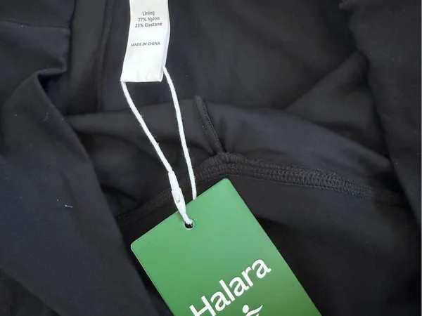 Halara UltraSculpt Flare Leggings XL Black Mid Rise Tummy Control Pockets NWT - Image 4