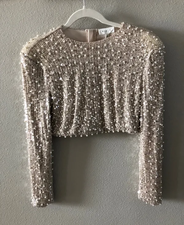 Mable silver gold shimmer sequin with beaded pearl accents NWT S - Image 3