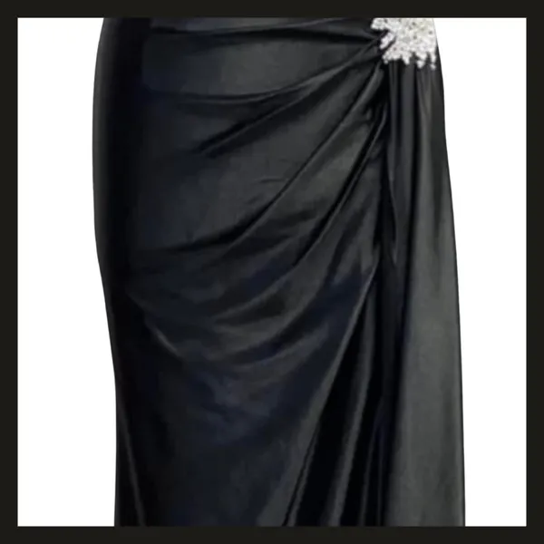 Sherri Hill 55367 BLACK Beaded Off Shoulder Evening Gown SZ 10 Prom Pageant EUC - Image 5