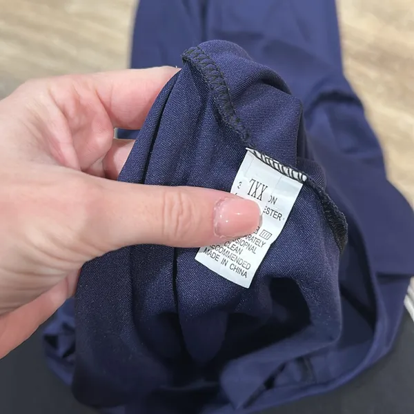 NWOT super silky and stretchy XXL navy blue jumpsuit - short sleeve - Image 4